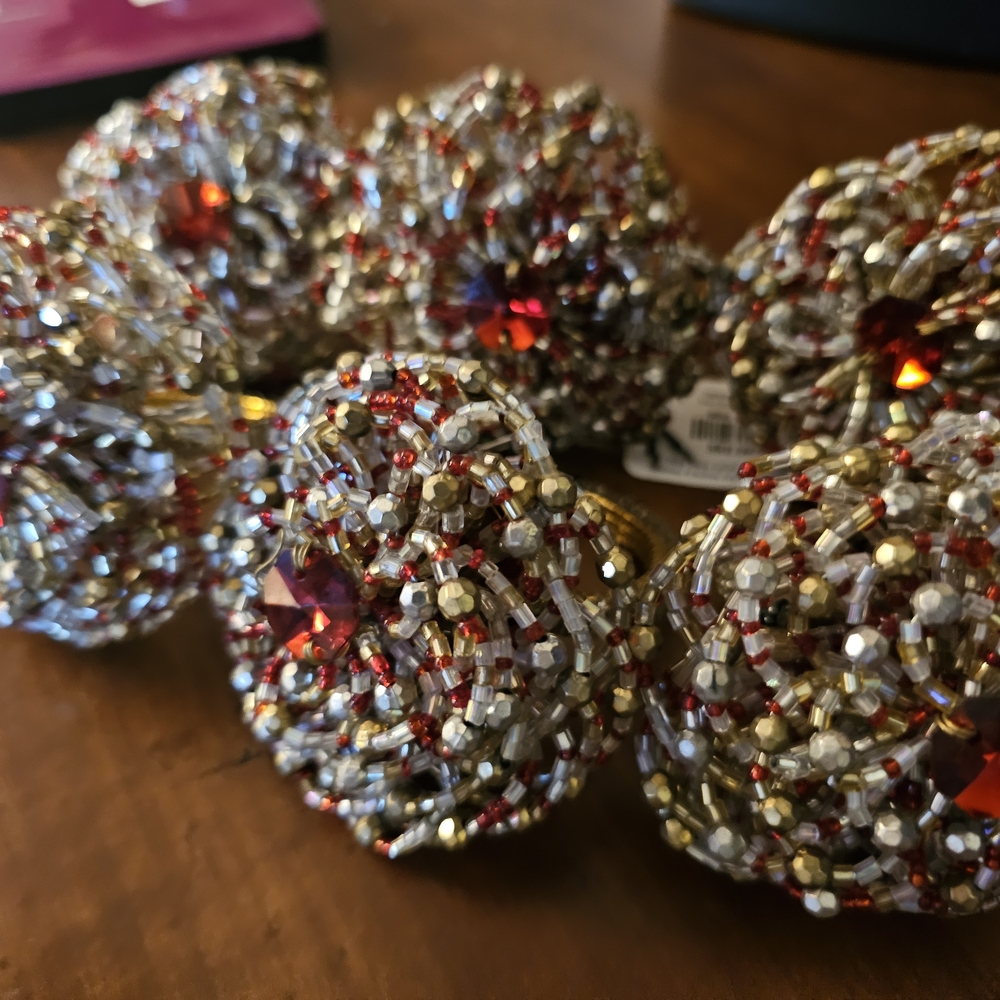 Set 6 Pier 1 Gold and Red  Beaded Napkins Ring New Whit Tags From India